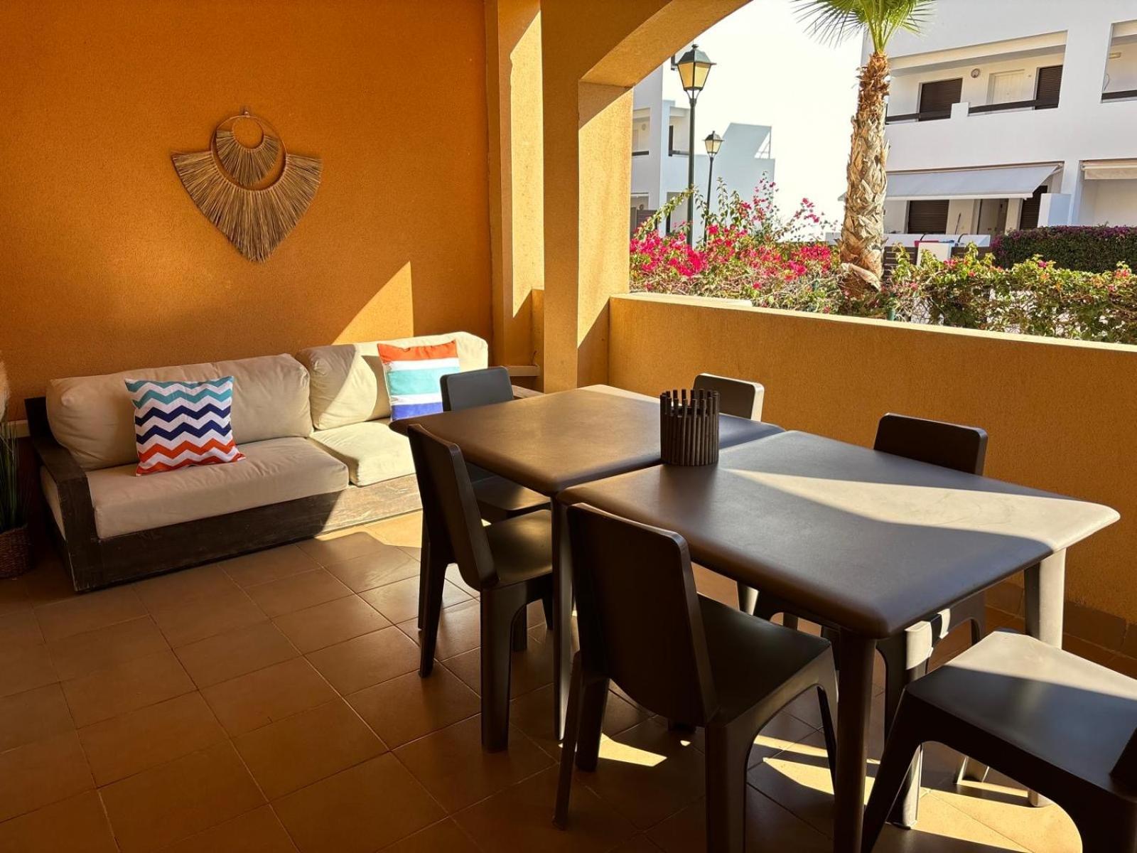 Bajo Con Jardin A Pie De Playa Y Piscina Comunitaria Con Jacuzzi Apartment Playas de Vera Exterior photo